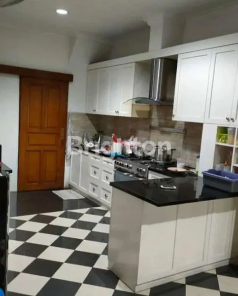 image RUMAH LUAS 200M², SIAP HUNI DI SUNTER JAKARTA UTARA (3)