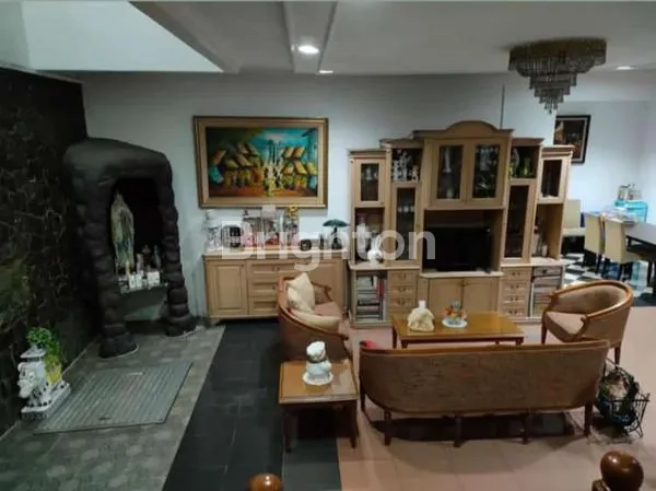 image RUMAH LUAS 200M², SIAP HUNI DI SUNTER JAKARTA UTARA (5)