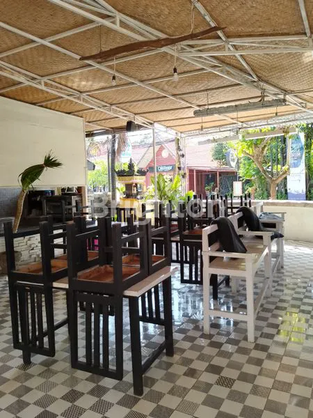 image GEDUNG LUAS 200M2 BEKAS RESTO BEBAS DI FUNGSIKAN UNTUK USAHA PARIWISATA,KANTOR, USAHA SPA, RESTO, KLINIK KESEHATAN, BOLA BILLIARD, PUSAT PERMAINAN DAN LAIN LAIN KAWASAN JIMBARAN (3)