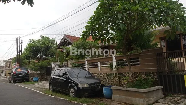 image RUMAH DI BANYUMANIK TEMBALANG SEMARANG (2)