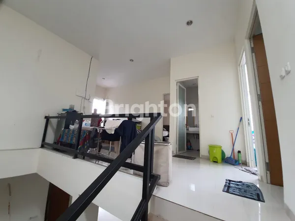 image JUAL CEPAT RUMAH SEMI FURNISHED DI BUKIT PALMA GRANDIA CITRALAND, SURABAYA (8)