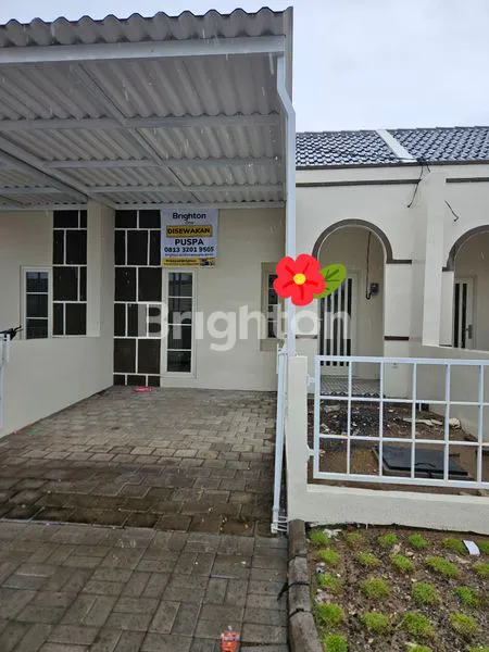 image ROYAL EMRAN KEDAMEAN GRESIK (1)