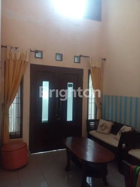 image RUMAH DUA LANTAI  DI JUAL PLUS PERABOTANYA DI SEPINGGAN PRATAMA  (5)