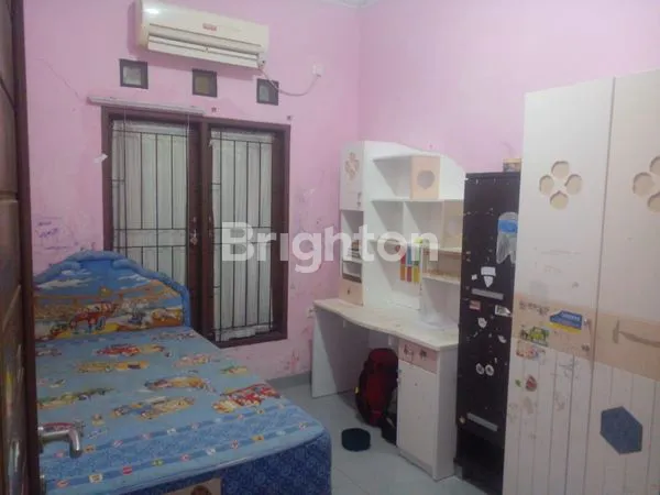 image RUMAH DUA LANTAI  DI JUAL PLUS PERABOTANYA DI SEPINGGAN PRATAMA  (8)