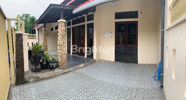 image RUMAH TERAKOTA DI REWWIN WARU (3)
