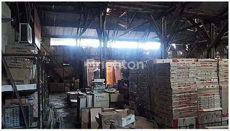 image GUDANG LUAS DI PANGGUNGREJO PASURUAN JATIM (2)