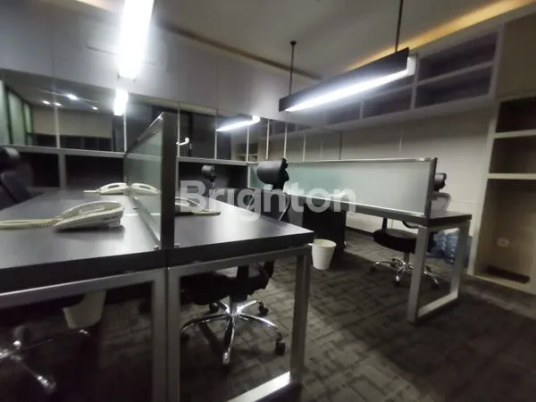 image KANTOR MEWAH & MURAH DI DALAM MALL 24 JAM JAKARTA (4)