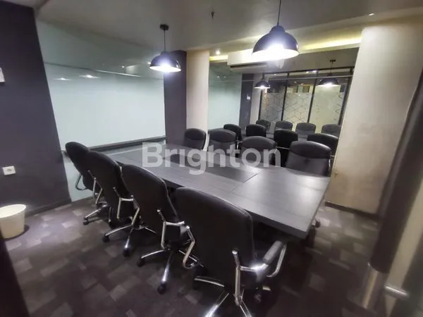 image KANTOR MEWAH & MURAH DI DALAM MALL 24 JAM JAKARTA (2)