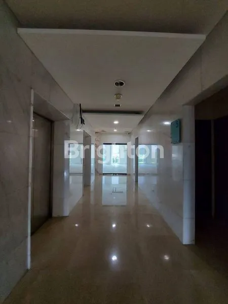 image GEDUNG 8 LANTAI DI KAWASAN BISNIS JAKARTA SELATAN (5)