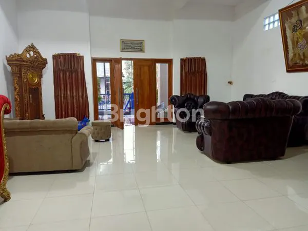image DIJUAL RUMAH EKSKLUSIF DI KEDIRI (1)