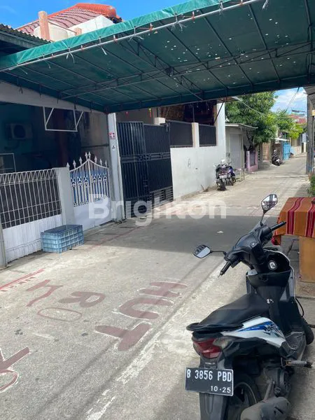 image RUMAH SIAP HUNI SEMPET BARAT JAKARTA UTARA (2)