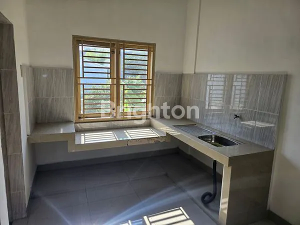 image RUKO 3 TINGKAT DAN DAERAH STARTEGIS UNTUK BUKA USAHA  (3)