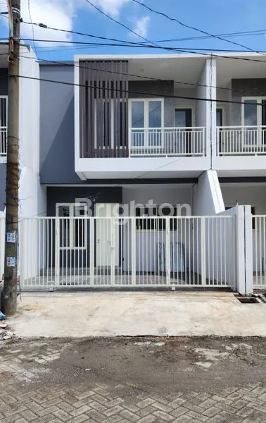 image RUMAH BARU GRESS 2 LANTAI SIAP HUNI - JEMUR ANDAYANI (1)