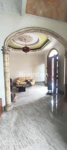 image DIJUAL RUMAH KOKOH DAN MEGAH DI KOMPLEK KALIBATA INDAH JAKARTA SELATAN (6)
