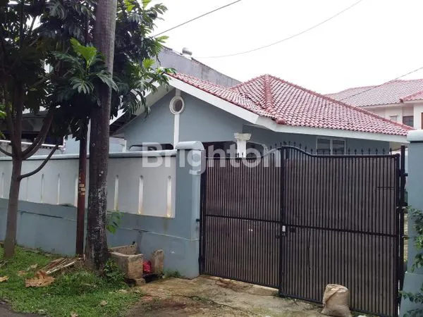 image RUMAH SIAP HUNI DI JALAN PERMATA HIJAU JAKARTA SELATAN  (3)