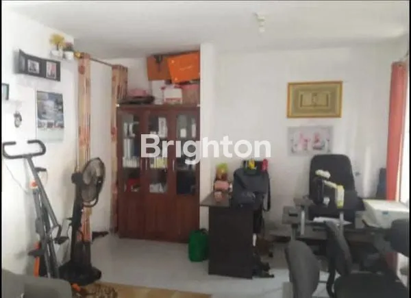 image RUMAH 2 LANTAI DI JALAN STRATEGIS DI KOMPLEK MARGA ASIH BANDUNG (3)