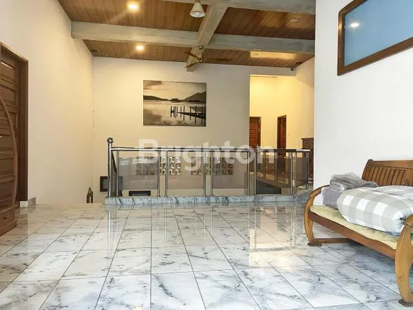 image RUMAH 2 LANTAI RAGUNAN PASAR MINGGU (2)