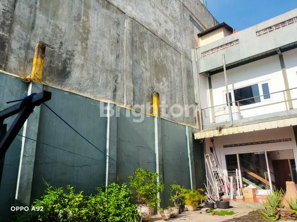 image RUKO STRATEGIS DI PINGGIR JALAN UTAMA KOTA SEMARANG (4)