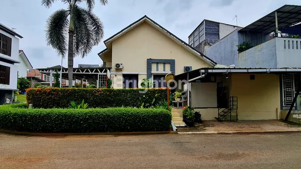 image RUMAH HOOK SIAP HUNI DI LEGENDA WISATA (1)