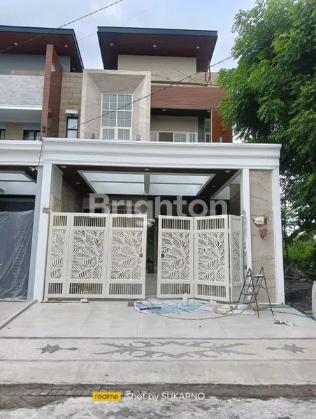 image RUMAH MEWAH DAN MURAH DI JEMURSARI SURABAYA DEKAT DARI GALAXY MALL, ITS, MERR, UPN DAN KEBUN BINATANG (1)