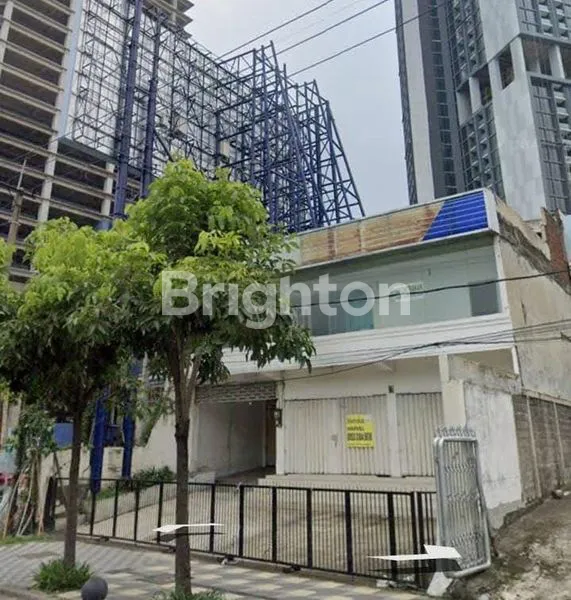 image AREA KOMERSIAL SUPER STRATEGIS!!! DEKAT GRAHA FAMILY, CITRALAND, PAKUWON MALL. RUKO LUASAN BESAR, COCOK UNTUK RESTO, KLINIK KECANTIKAN, KANTOR, SHOWROOM, DLL (1)