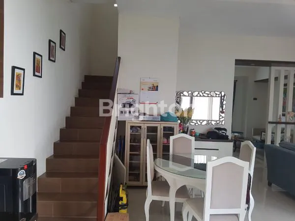 image RUMAH SEMI FURNISHED- RIVERSIDE  (4)