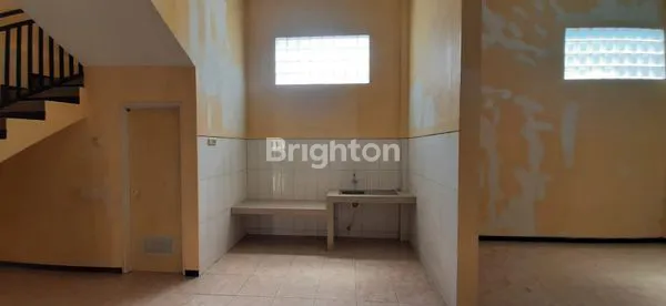 image DISEWAKAN RUKO 2 LANTAI SIAP PAKAI MENJEMPUT OMZET (4)