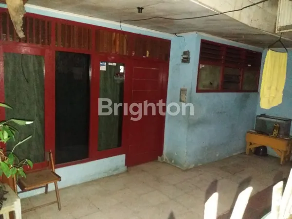 image JUAL CEPAT RUMAH TUA KAVLING DUREN SAWIT (2)