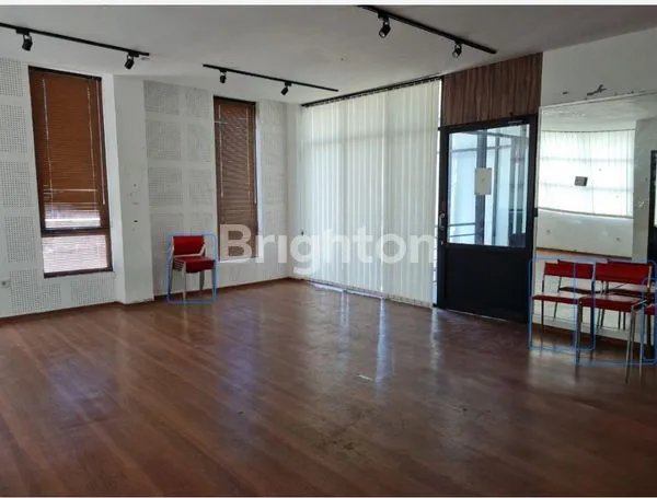 image JUAL / SEWA BEKAS RESTO + GEDUNG 4 LANTAI (JADI SATU KOMPLEK) DI RUNGKUT KIDUL INDUSTRI (8)