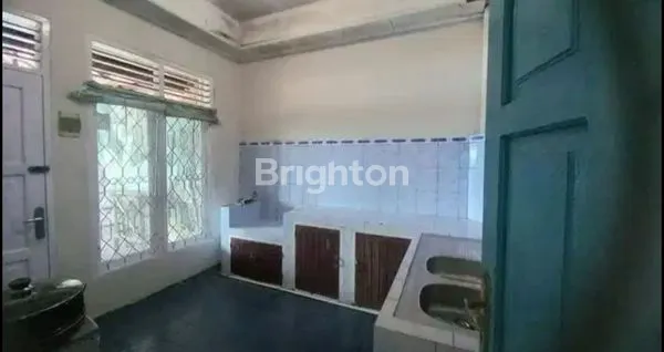 image RUMAH BAGUS DAN LUAS DI SEPINGGAN BARU (5)