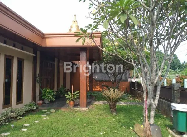 image RUMAH NYAMAN DENGAN INTERIOR KAYU JATI (6)