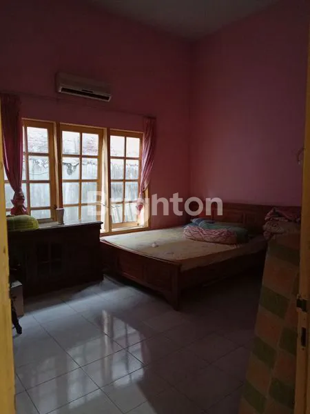 image RUMAH USAHA STRATEGIS DI JL. NANGKA DENPASAR (3)