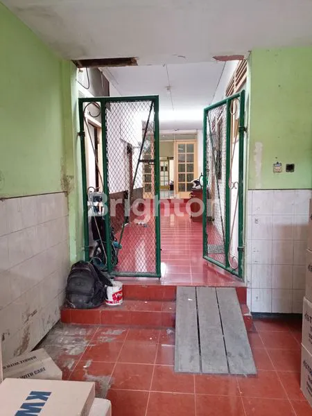 image RUMAH USAHA STRATEGIS DI JL. NANGKA DENPASAR (6)