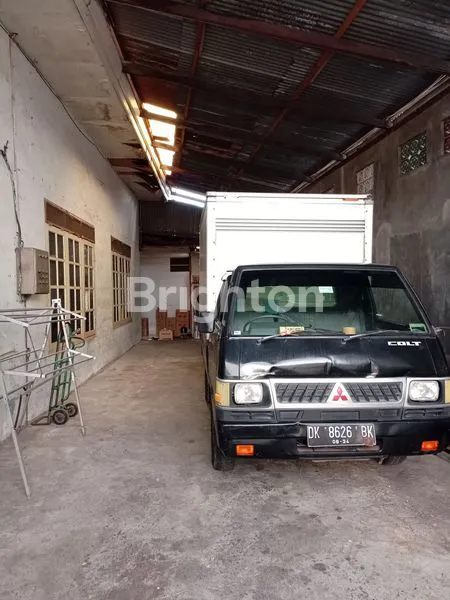 image RUMAH USAHA STRATEGIS DI JL. NANGKA DENPASAR (8)