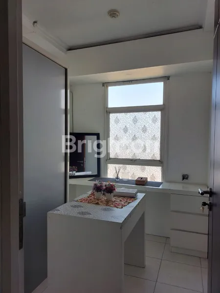 image METROPOLIS 2BR CORNER SEMI FURNISH (7)