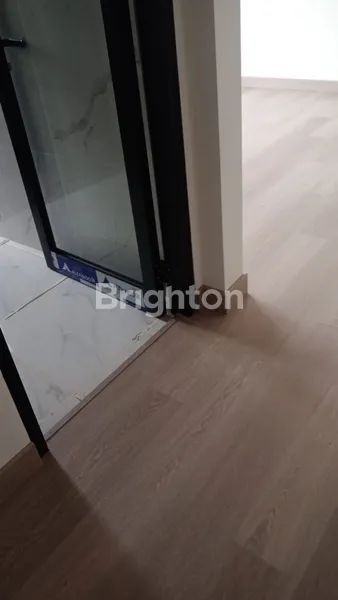 image WISATA BUKIT MAS HOOK 2 LANTAI BARU GRESS SIAP HUNI DENGAN SMARTDOOR LOCK (3)