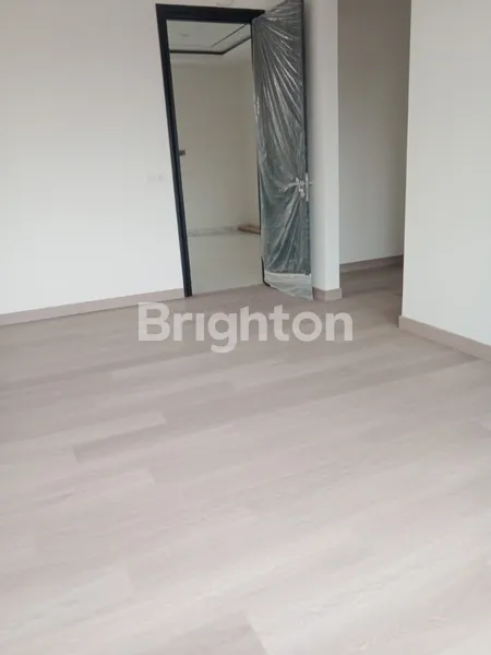 image WISATA BUKIT MAS HOOK 2 LANTAI BARU GRESS SIAP HUNI DENGAN SMARTDOOR LOCK (4)