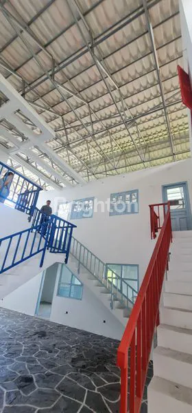 image GEDUNG BANGUNAN KANTOR RESTO CAFE GUDANG DI KOSAMBI (2)