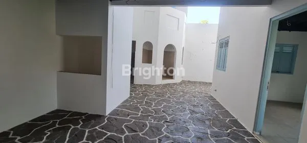 image GEDUNG BANGUNAN KANTOR RESTO CAFE GUDANG DI KOSAMBI (7)