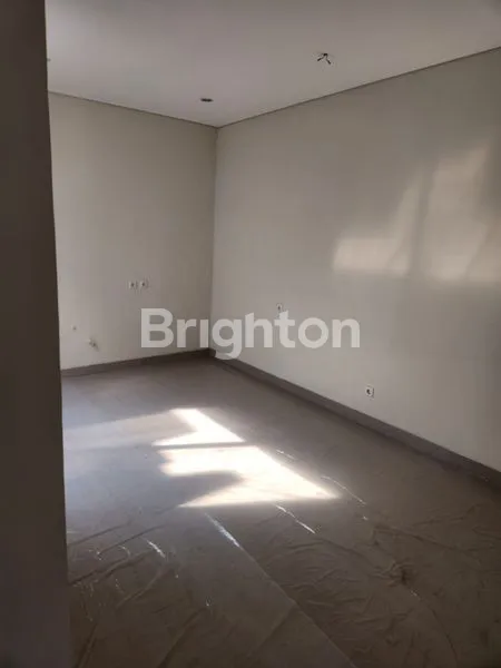 image RUMAH EAST TERRACE PURI METLAND (6)