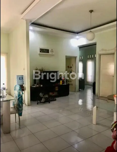 image RUMAH HOOK DEKAT GERBANG TOL PARIGI (2)