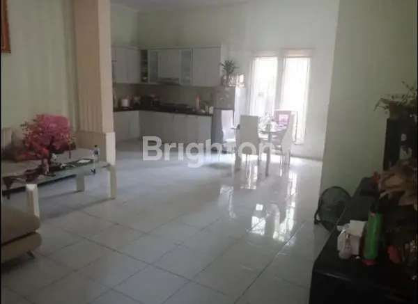 image RUMAH HOOK DEKAT GERBANG TOL PARIGI (5)