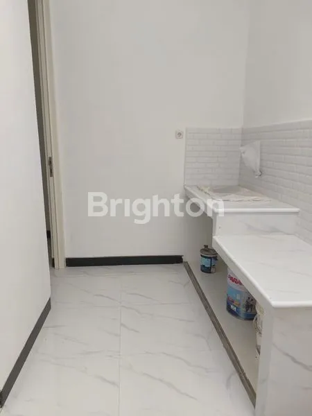 image RUMAH SIAP HUNI BARU GRESS MINIMALIS 2 LT DI MULYOSARI UTARA SURABAYA  (2)