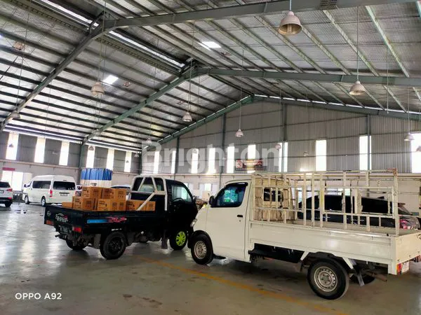 image EKS BANGUNAN BENGKEL MASIH BAGUS DI PINGGIR JALAN BESAR SEMARANG TIMUR (8)