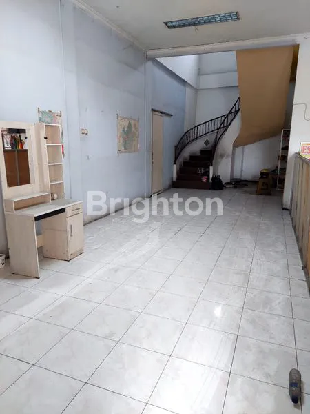 image RUKO MURAH DENGAN PARKIRAN LUAS DI KOTA KEDIRI (3)