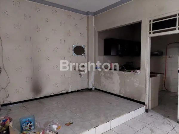 image RUKO MURAH DENGAN PARKIRAN LUAS DI KOTA KEDIRI (5)