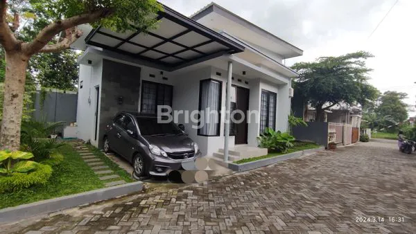 image RUMAH CANTIK DI TUGUREJO - DEKAT RSUD DAN SIMPANG LIMA GUMUL (1)
