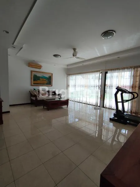 image BALIKPAPAN, RUMAH MEWAH SEPERTI DI AUSIE (Y582) (3)