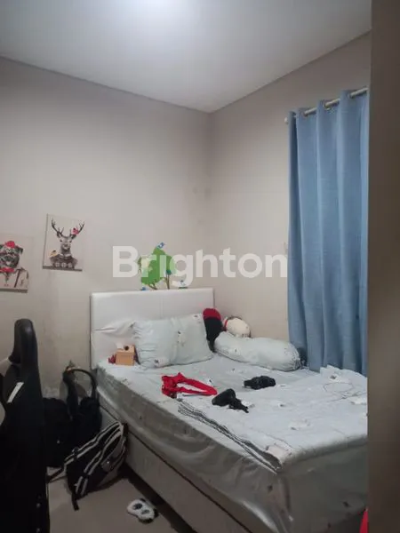 image CEPAT RUMAH 2 LANTAI SIAPA HUNI. (4)