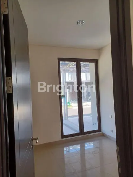 image RUMAH BAGUS LOKASI STRATEGIS DALAM CLUSTER DI JAKARTA GARDEN CITY JAKARTA TIMUR (2)
